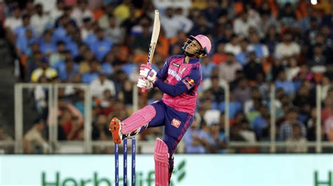 rajasthan royals vs gujarat